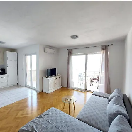 아파트 Lo- Sunny Sea View *