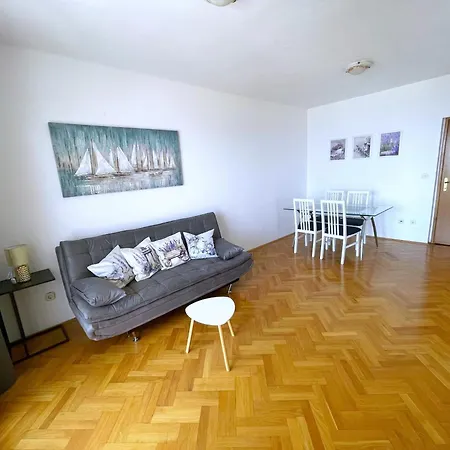 Апартаменты Lo- Sunny Sea View Сплит