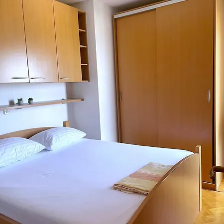 Lo- Sunny Sea View Appartement *